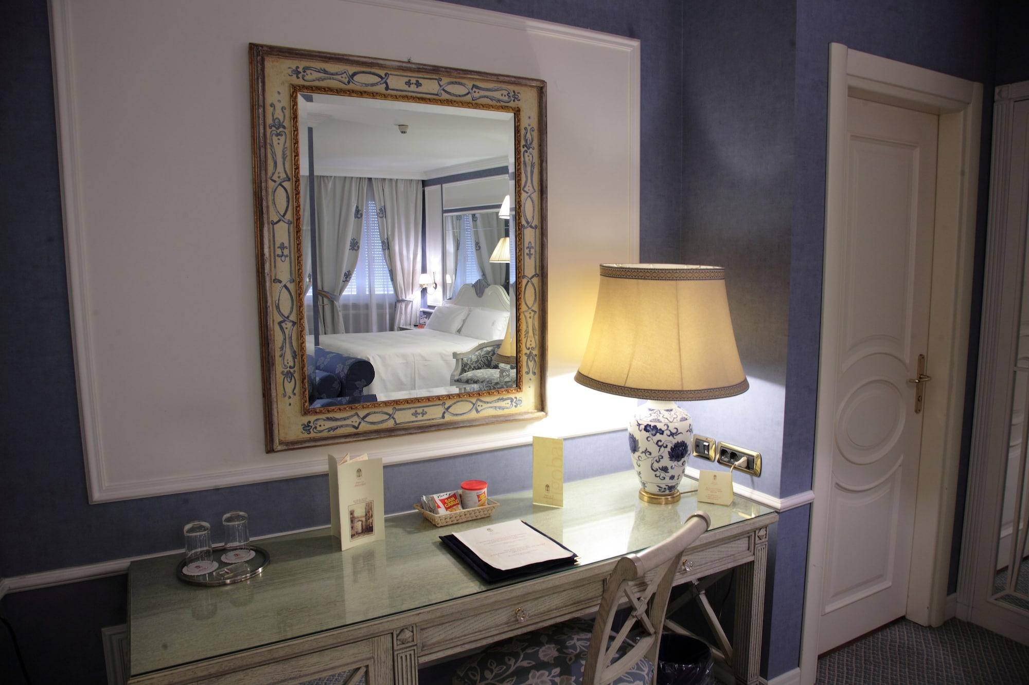 Hotel Palazzo Alabardieri Nápoles