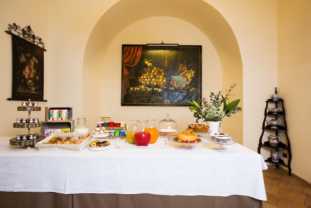 Palazzo Alabardieri Hotel Napels