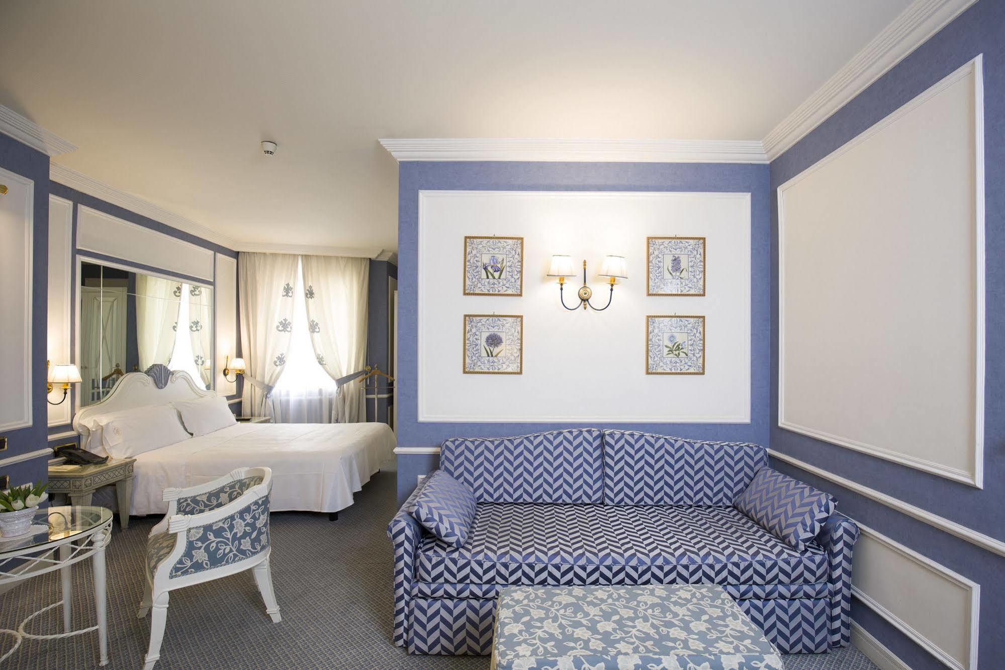 Palazzo Alabardieri 4* Napels