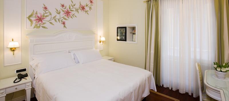 Hotel Palazzo Alabardieri Nápoles